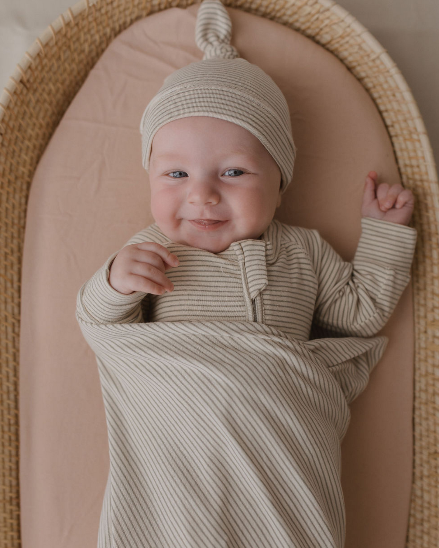 Gumleaf Knotted Hat