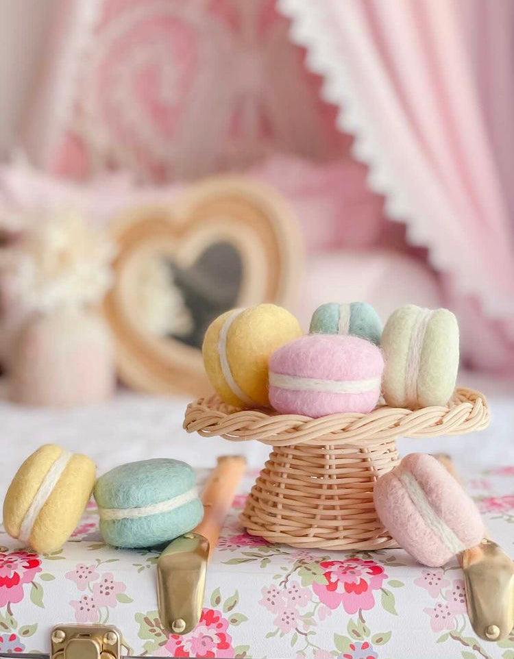 Macarons Set